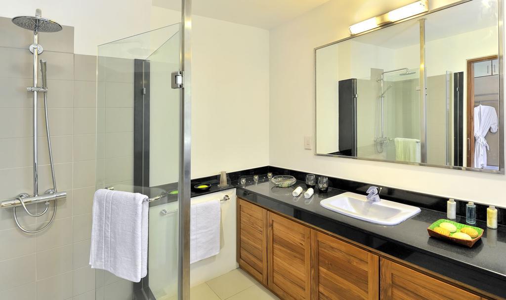 So Beach Villa In Situ Roches Noires Zimmer foto
